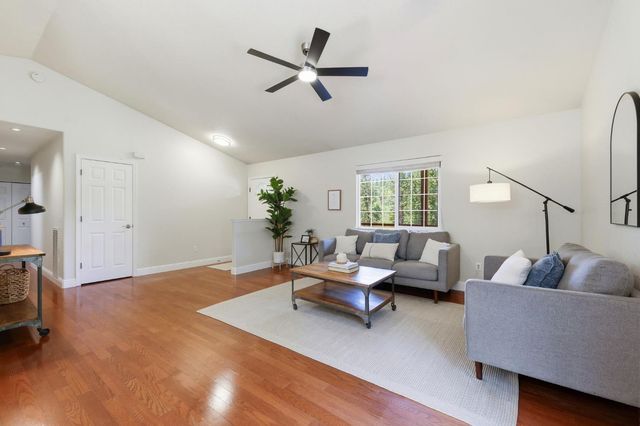 11187 Ball Rd, Grass Valley, CA 95949