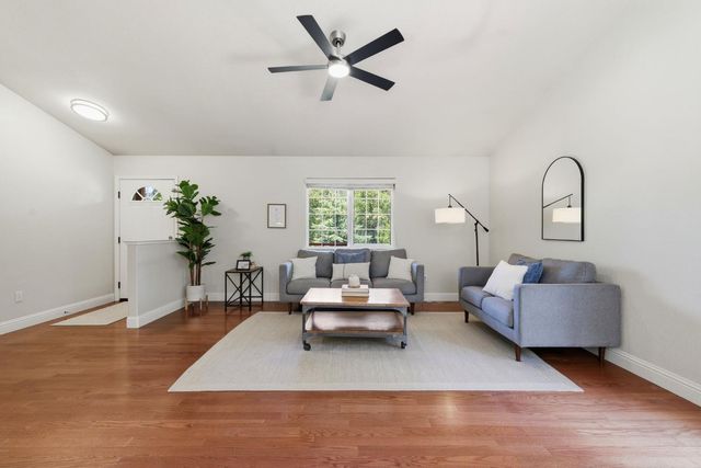 11187 Ball Rd, Grass Valley, CA 95949