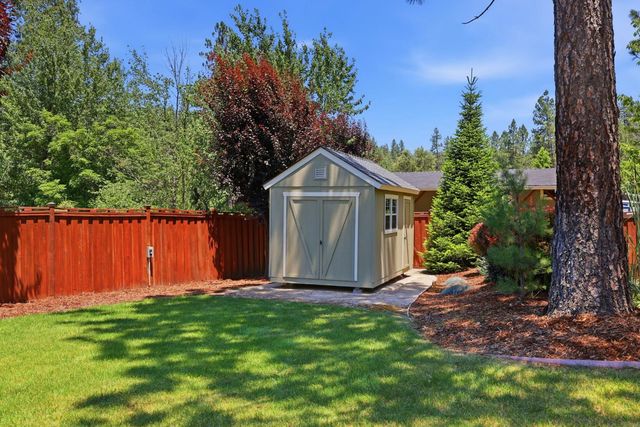 11187 Ball Rd, Grass Valley, CA 95949