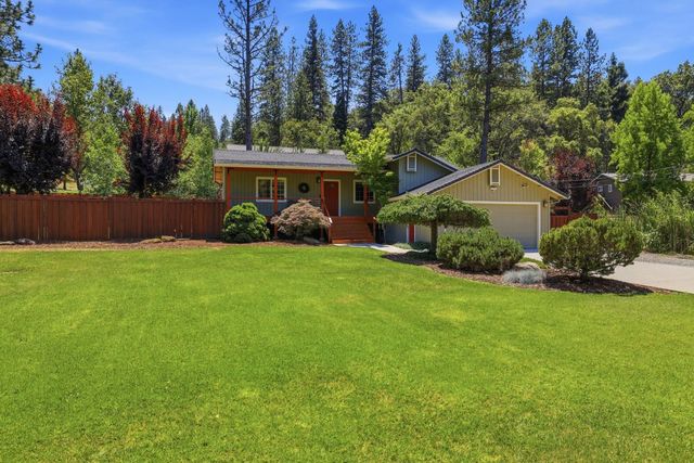 11187 Ball Rd, Grass Valley, CA 95949