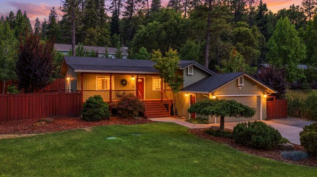 11187 Ball Rd, Grass Valley, CA 95949