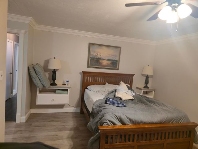 289 Commercial St, Whitman, MA 02382