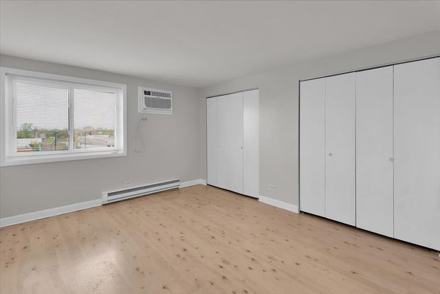 2333 N Neva Avenue 306C, Chicago, IL 60707