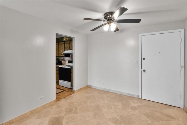 2333 N Neva Avenue 306C, Chicago, IL 60707