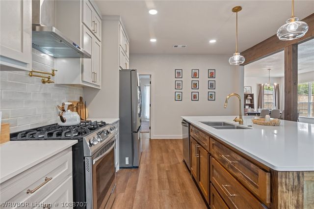 710 S 23rd Street, Fort Smith, AR 72901