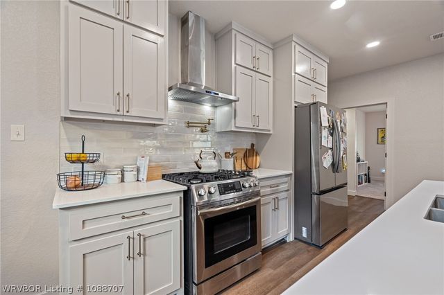 710 S 23rd Street, Fort Smith, AR 72901