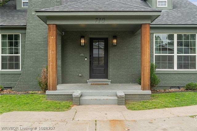 710 S 23rd Street, Fort Smith, AR 72901