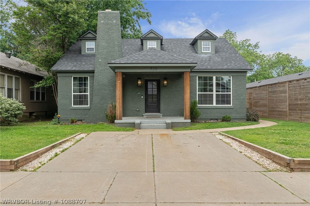 710 S 23rd Street, Fort Smith, AR 72901