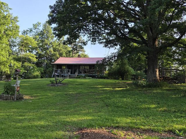 110 Cox Road, Irvine, KY 40336