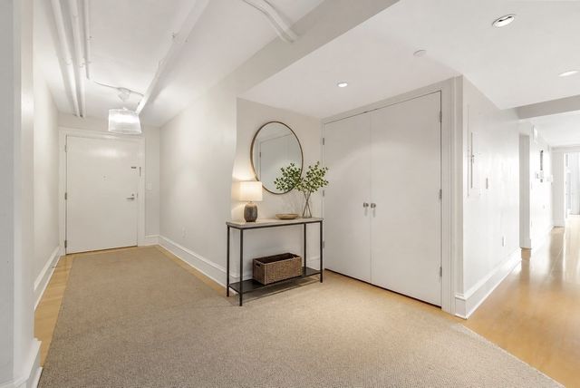 25 Channel Center St 210, Boston, MA 02210