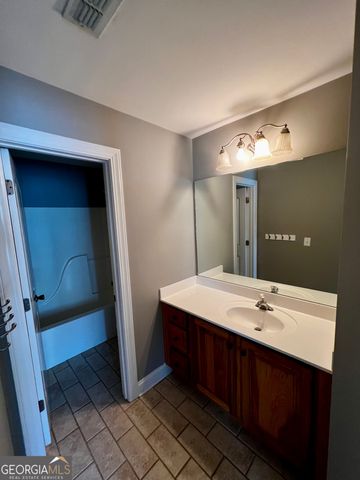 1104 Boulder Drive, Gray, GA 31032