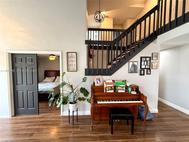 5528 Descartes Cir, Boynton Beach, FL 33472