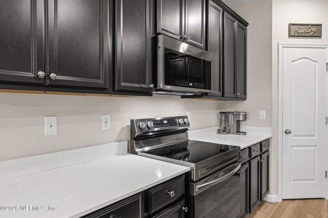 9845 MELROSE CREEK Drive, Jacksonville, FL 32222