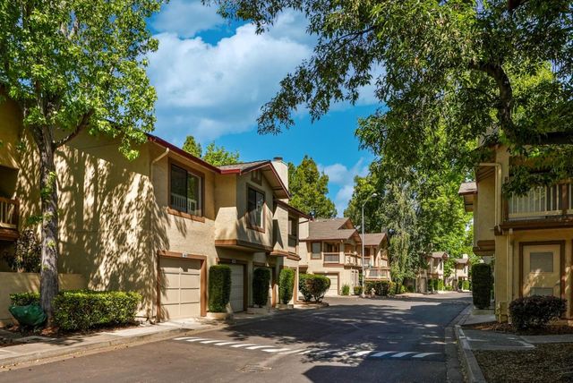 38694 Huntington Circle, Fremont, CA 94536