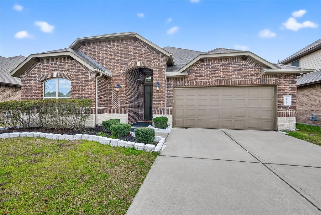 6515 Sterling Shores Lane, Rosenberg, TX 77471