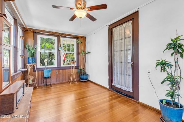39 Highland Avenue, Leonardo, NJ 07737
