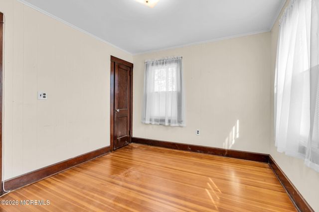 39 Highland Avenue, Leonardo, NJ 07737
