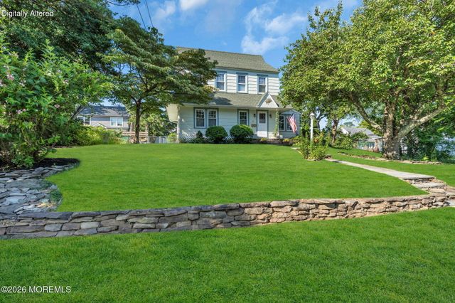 39 Highland Avenue, Leonardo, NJ 07737
