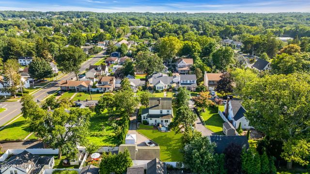 39 Highland Avenue, Leonardo, NJ 07737