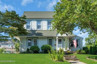 39 Highland Avenue, Leonardo, NJ 07737