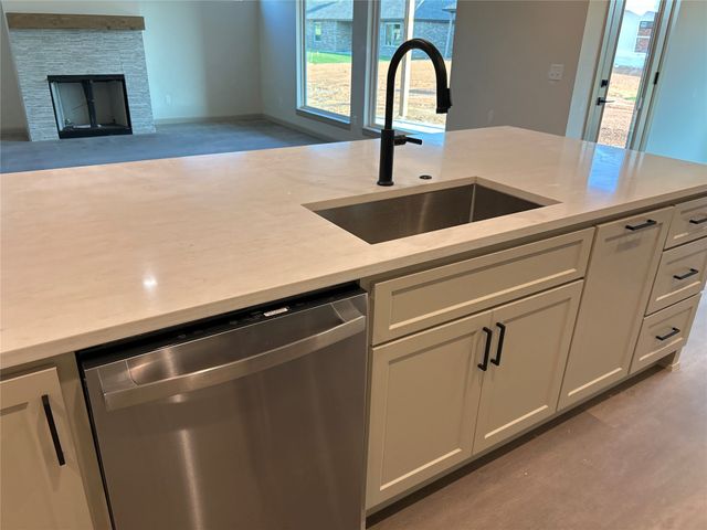 10400 E 135th Place S, Bixby, OK 74008