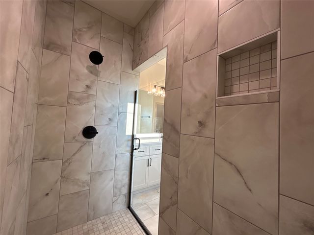10400 E 135th Place S, Bixby, OK 74008