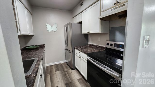 133 Orchard Trace Lane, Charlotte, NC 28213