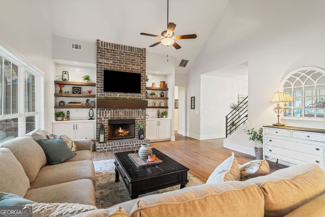 112 Cambridge Woods Drive, Mcdonough, GA 30252