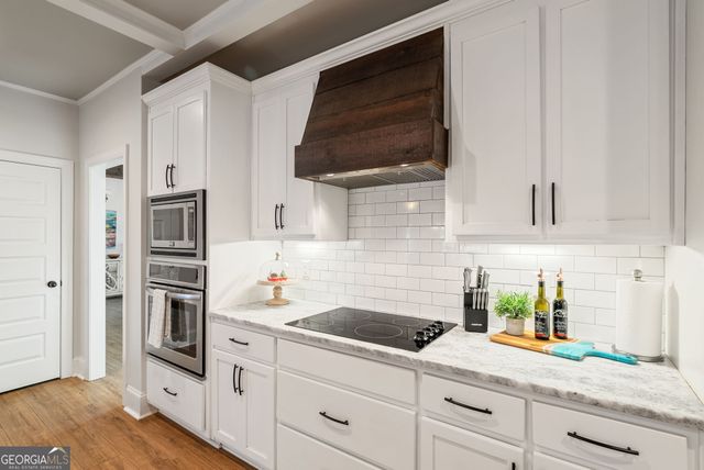 112 Cambridge Woods Drive, Mcdonough, GA 30252