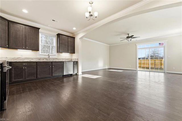 122 Morrison AVE, Virginia Beach, VA 23454