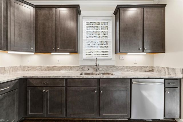 122 Morrison AVE, Virginia Beach, VA 23454