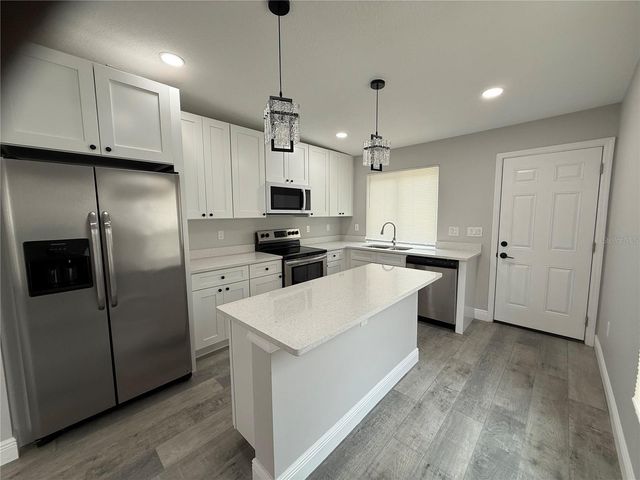 225 E WARREN AVENUE, Longwood, FL 32750