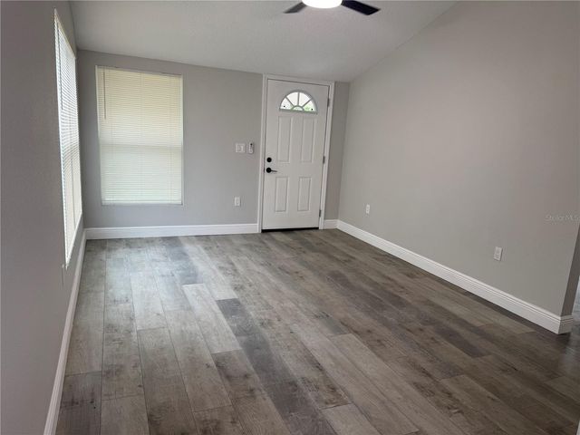 225 E WARREN AVENUE, Longwood, FL 32750