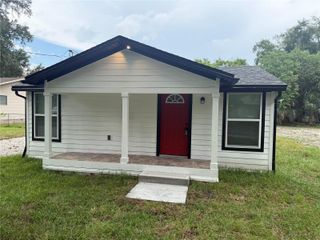 225 E WARREN AVENUE, Longwood, FL 32750