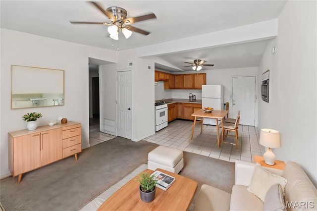805 E 5th Street, Cahokia, IL 62206