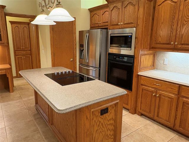 5612 Holly Brooke Lane, Oklahoma City, OK 73135