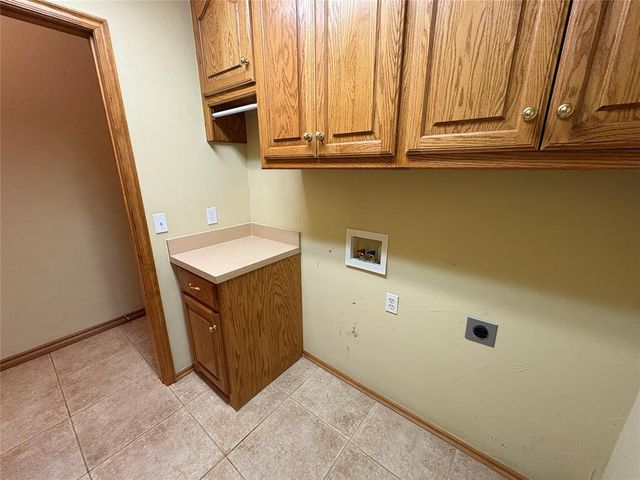 5612 Holly Brooke Lane, Oklahoma City, OK 73135
