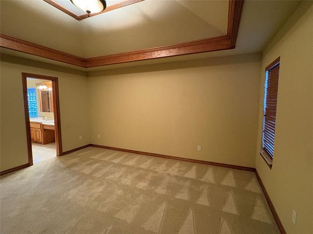 5612 Holly Brooke Lane, Oklahoma City, OK 73135