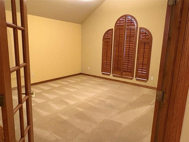 5612 Holly Brooke Lane, Oklahoma City, OK 73135