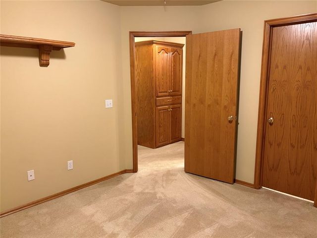 5612 Holly Brooke Lane, Oklahoma City, OK 73135