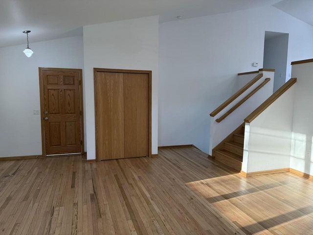 2880 Crinkle Root Drive, Fitchburg, WI 53711