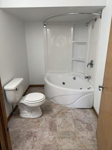 2880 Crinkle Root Drive, Fitchburg, WI 53711
