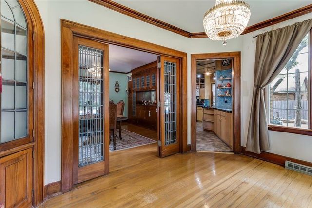 1005 W Central Ave, El Dorado, KS 67042