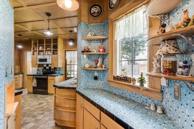 1005 W Central Ave, El Dorado, KS 67042