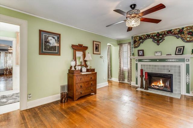 1005 W Central Ave, El Dorado, KS 67042