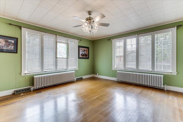1005 W Central Ave, El Dorado, KS 67042