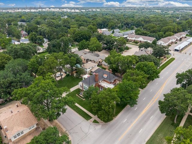 1005 W Central Ave, El Dorado, KS 67042