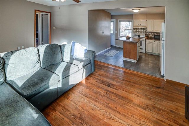 316 W Randolph Street, Stoughton, WI 53589