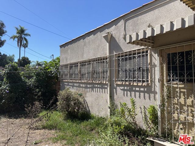 316 N Bronson Avenue, Los Angeles, CA 90004