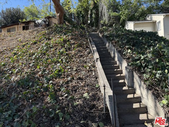 316 N Bronson Avenue, Los Angeles, CA 90004